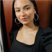 Profesora de humanidades y lengua castellana especializada en el acompañamiento del área desde preescolar hasta grado once